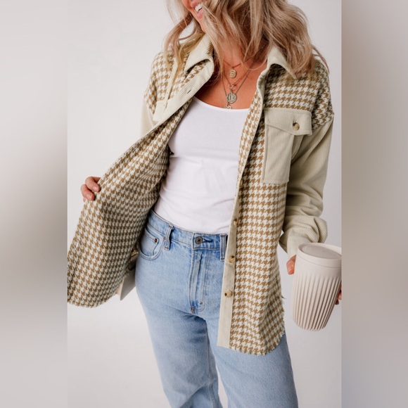 Hazel- corduroy patchwork flap pocket shacket - Picture 2 of 4